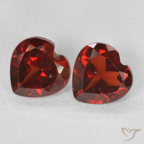 1.07ctw Natural vermelho médio Granada Piropo, Coração, VS