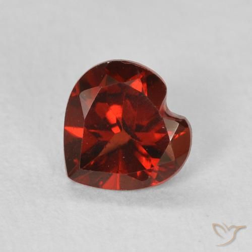 0.54ct Natural Vermelho brilhante Granada Piropo, Coração, VS