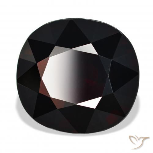 Granada Piropo Vermelho escuro Natural 27.77ct, oval, VVS-VS