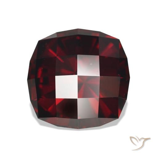 Granada Piropo Vermelho escuro Natural 4.67ct, Almofada, VVS