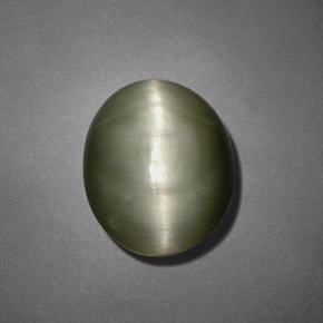 Quartz cat's eye verde natural 7,45ct, corte oval, opaco