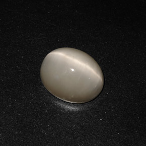 Quartz cat's eye cinza natural 3,19ct, corte oval, opaco
