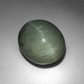 Quartzo olho de gato verde natural 6,35ct, corte oval, opaco