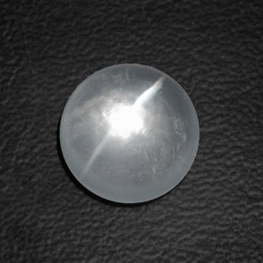 Quartz cat's eye branco natural 8,82ct, corte redondo, transparente