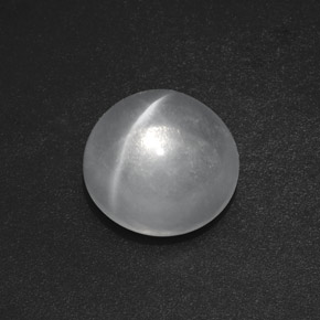 Quartz cat's eye branco natural 7,50ct, corte redondo, transparente