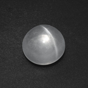 Quartz cat's eye branco natural 7,50ct, corte redondo, transparente
