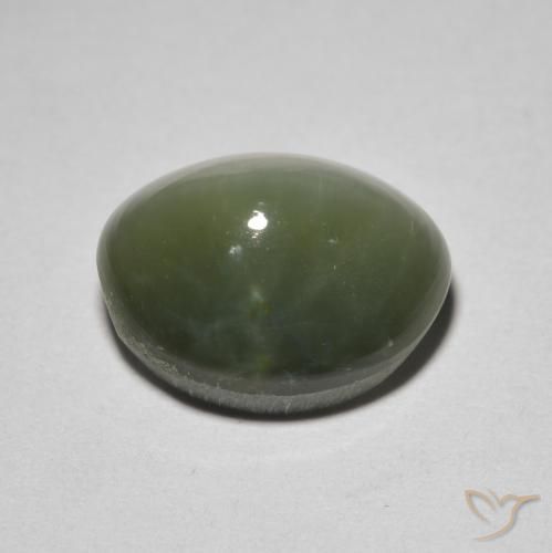 Quartz cat's eye verde natural 5,26ct, corte oval, opaco