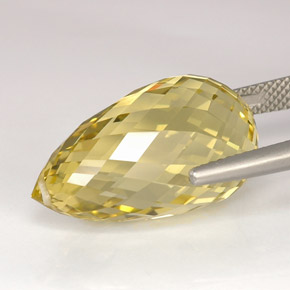 Quartzo amarelo natural 22,59ct, briolete, VS