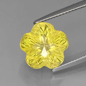 Quartzo amarelo natural 7,86ct, corte flor, transparente