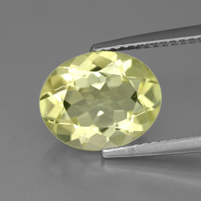 Quartzo amarelo natural 3,04ct, corte oval, VVS