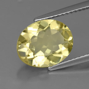 Quartzo amarelo natural 3,09ct, corte oval, VS