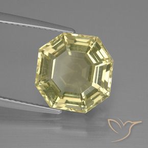 Quartzo Lagoa Amarela Natural 5.60ct, Corte Octógono / Esmeralda, VVS-VS