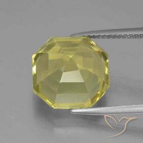 Quartzo Lagoa Amarela Natural 7.70ct, Corte Octógono / Esmeralda, VVS