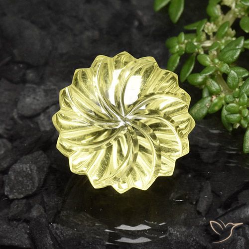 13.38ct Natural Milho Amarelo Claro Quartzo, Flor cortada, Transparente