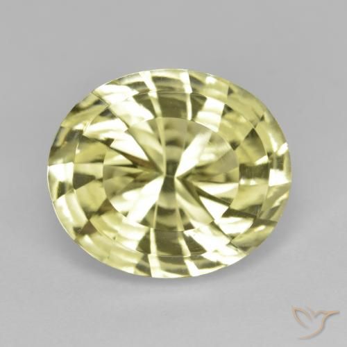 6.88ct Natural amarelo médio Quartzo, oval, VVS