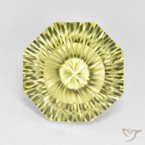 8.38ct Natural Amarelo claro médio Quartzo, Corte Esmeralda, VVS