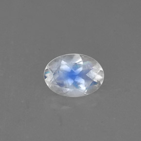 Pedra da lua arco-íris branco natural 0,75ct, corte oval, VS