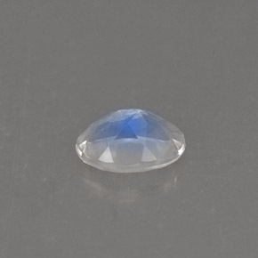Pedra da lua arco-íris branco natural 0,75ct, corte oval, VS