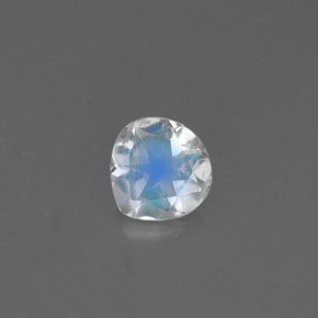 Pedra da lua arco-íris branco natural 0,52ct, formato de pêra, VS