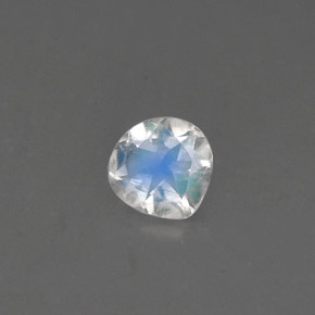 Pedra da lua arco-íris branco natural 0,52ct, formato de pêra, VS