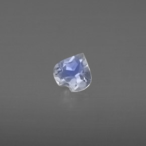 Pedra da lua arco-íris branco natural 0,29ct, formato de coração, transparente