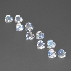 Pedras preciosas de pedra da lua arco-íris branco natural de  ct, formato de coração, VVS-VS