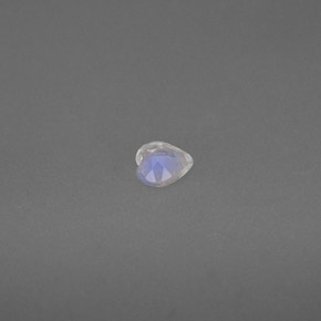 Pedra da lua arco-íris branco natural 0,13ct, formato de coração, transparente