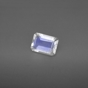 Pedra da lua arco-íris branco natural 0,81ct, corte esmeralda, VS
