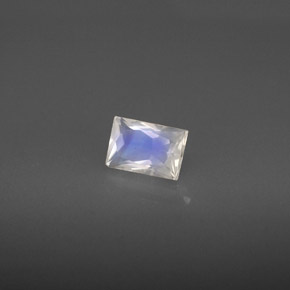 Pedra da lua arco-íris branco natural 0,64ct, baguete, VS