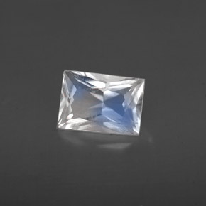 Pedra da lua arco-íris branco natural 0,79ct, baguete, VS