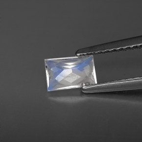 Pedra da lua arco-íris branco natural 0,44ct, baguete, VS