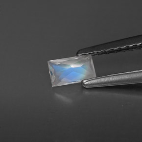 Pedra da lua arco-íris branco natural 0,23ct, baguete, VS