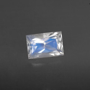 Pedra da lua arco-íris branco natural 0,55ct, baguete, VS
