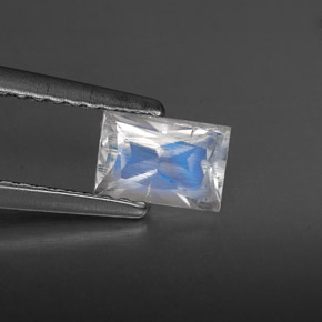 Pedra da lua arco-íris branco natural 0,55ct, baguete, VS