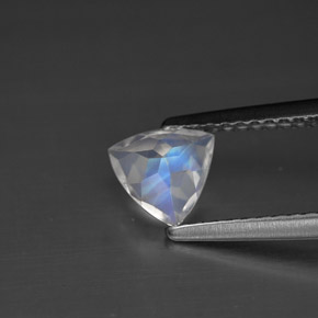 Pedra da lua arco-íris branco natural 0,57ct, trillion, VS