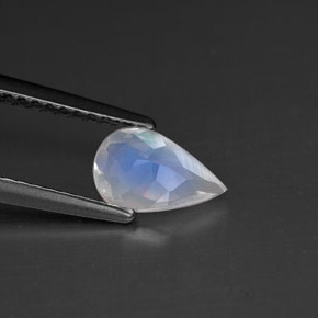 Pedra da lua arco-íris branco natural 0,61ct, formato de pêra, VS