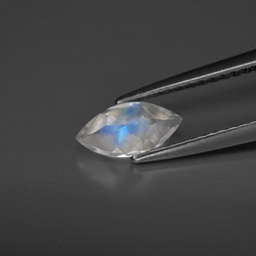Pedra da lua arco-íris branco natural 0,55ct, transparente, transparente/translúcido