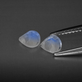 Pedras preciosas de Pedra da Lua Arco-íris Branco azulado natural de  ct, Transparente, Transparente/Translúcido