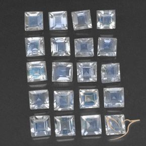 Pedras preciosas de Pedra da Lua Arco-Íris Branco azulado natural de 3.04 ct, Quadrado, Transparente