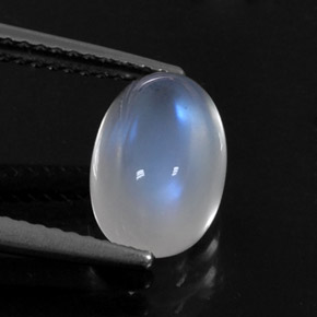 Pedra da lua arco-íris branco natural 2,79ct, corte oval, transparente