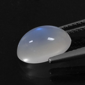 Pedra da lua arco-íris branco natural 2,81ct, corte oval, transparente