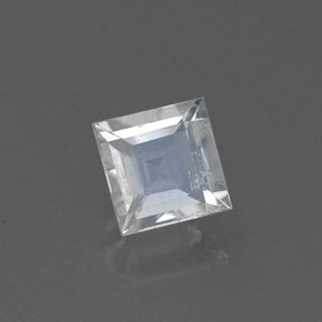 Pedra da lua arco-íris branco natural 0,47ct, quadrado, transparente