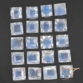 Pedras preciosas de Pedra da Lua Arco-Íris Branco azulado natural de 3.35 ct, Quadrado, Transparente