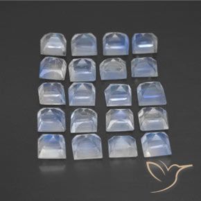 Pedras preciosas de Pedra da Lua Arco-Íris Branco azulado natural de 2.84 ct, Quadrado, Transparente