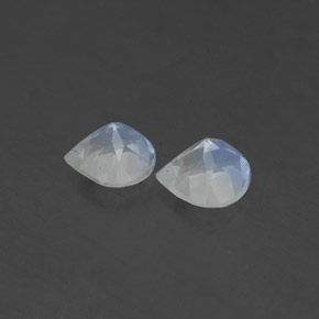 Pedras preciosas de pedra da lua arco-íris branco natural de  ct, formato de pêra, transparente