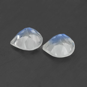 Pedras preciosas de pedra da lua arco-íris branco natural de  ct, formato de pêra, transparente