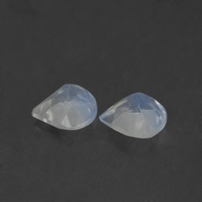 Pedras preciosas de pedra da lua arco-íris branco natural de  ct, formato de pêra, transparente