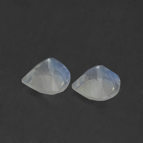 Pedras preciosas de pedra da lua arco-íris branco natural de  ct, formato de pêra, transparente