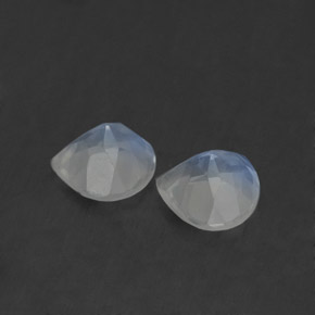 Pedras preciosas de pedra da lua arco-íris branco natural de  ct, formato de pêra, transparente