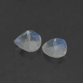 Pedras preciosas de pedra da lua arco-íris branco natural de  ct, formato de pêra, transparente